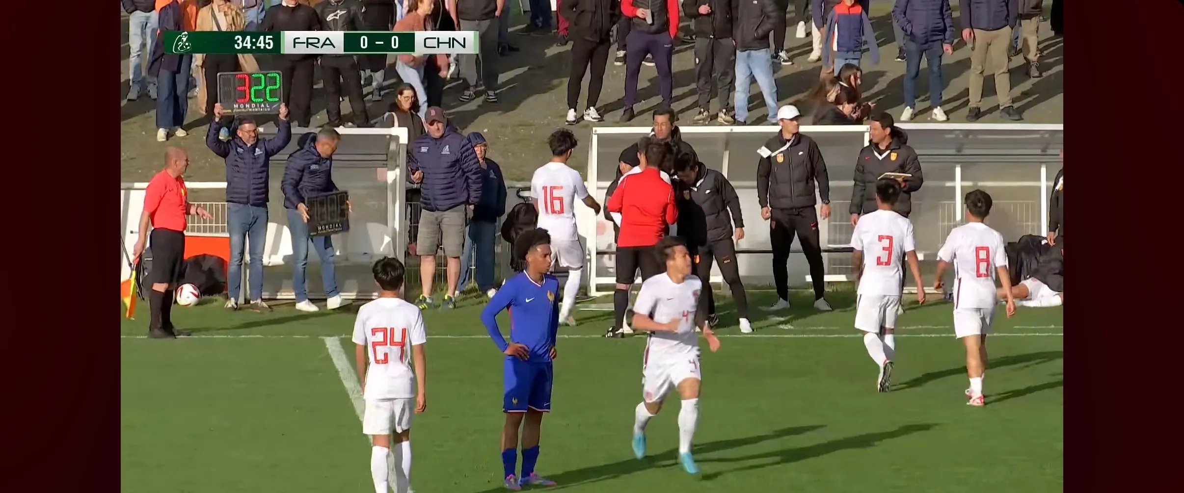 欧预赛联赛启动,球员们拼尽全力的简单介绍 欧预赛联赛启动,球员们拼尽全力的简单介绍