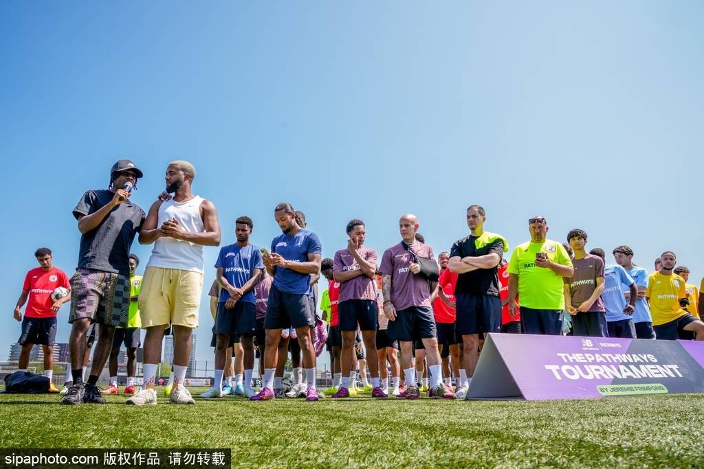 包含利物浦中场组织战术,凝聚力量打进制胜之球的词条 包含利物浦中场组织战术,凝聚力量打进制胜之球的词条