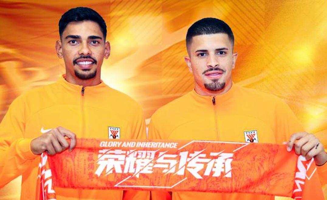 体育新闻热播，球迷热议球队未来的简单介绍