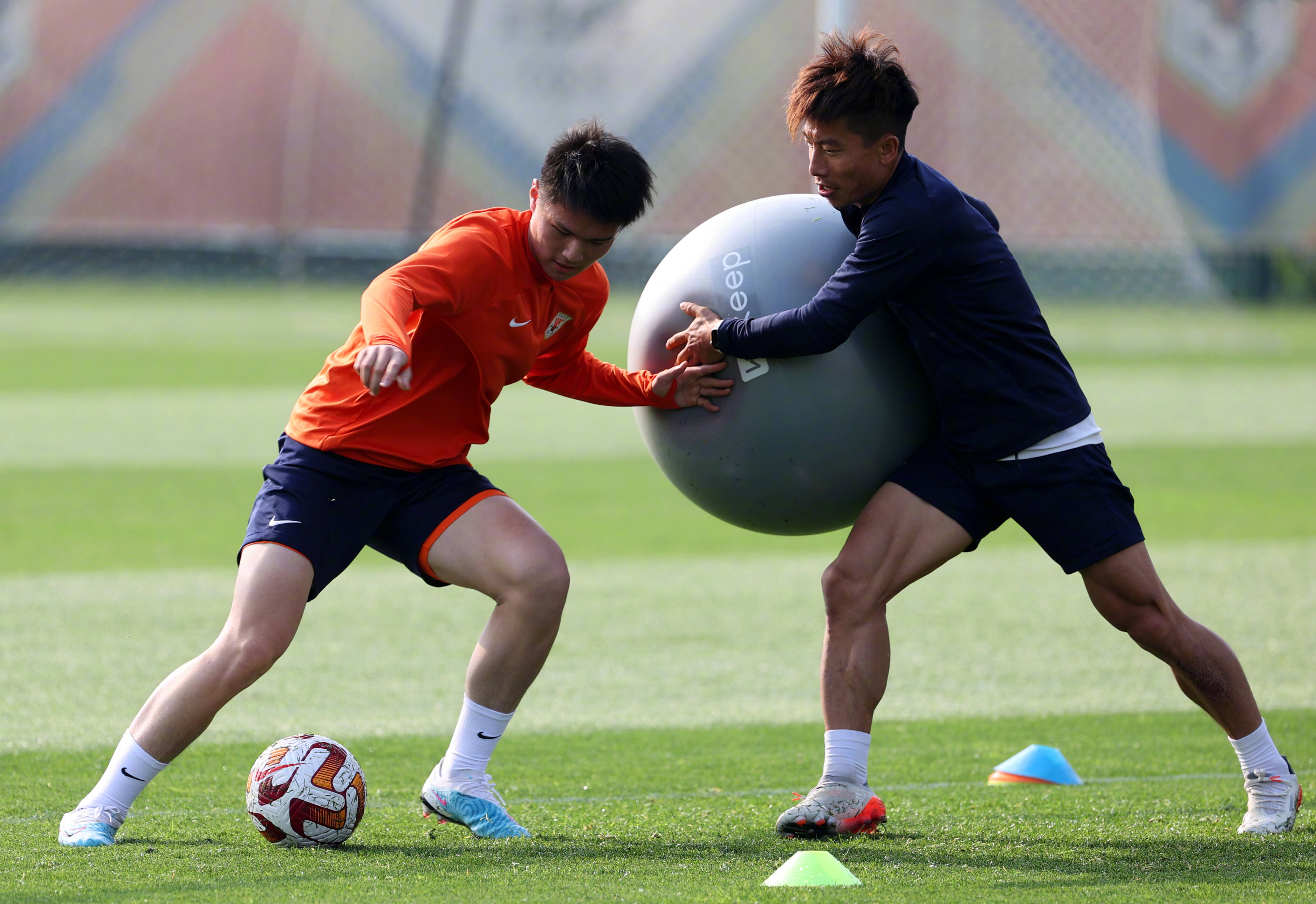 包含北京国安赛程密集,全队备战多线作战的词条 包含北京国安赛程密集,全队备战多线作战的词条