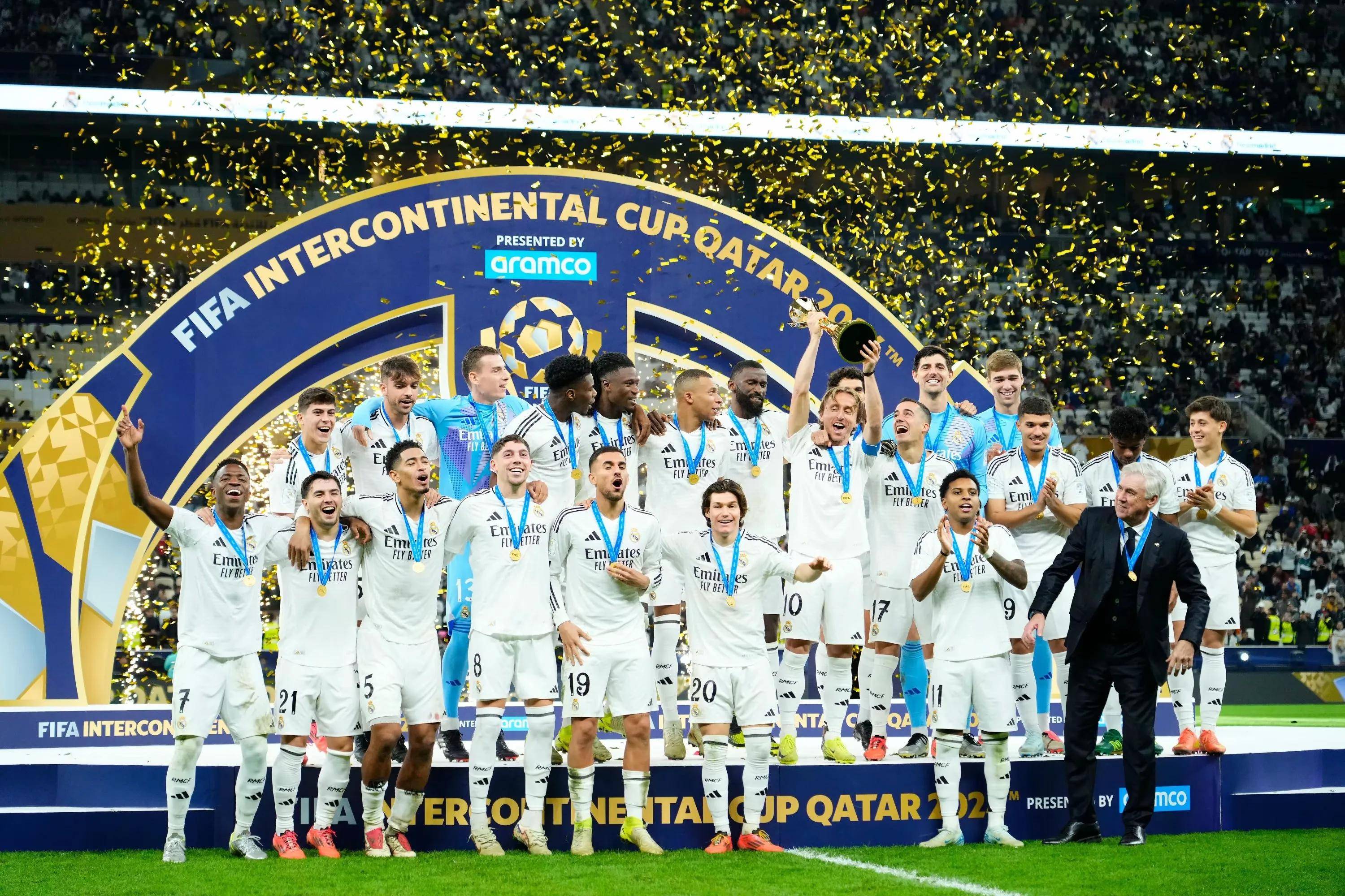 尤文图斯中场皮亚尼奇战术受质疑,球队或调整阵型 尤文图斯中场皮亚尼奇战术受质疑,球队或调整阵型