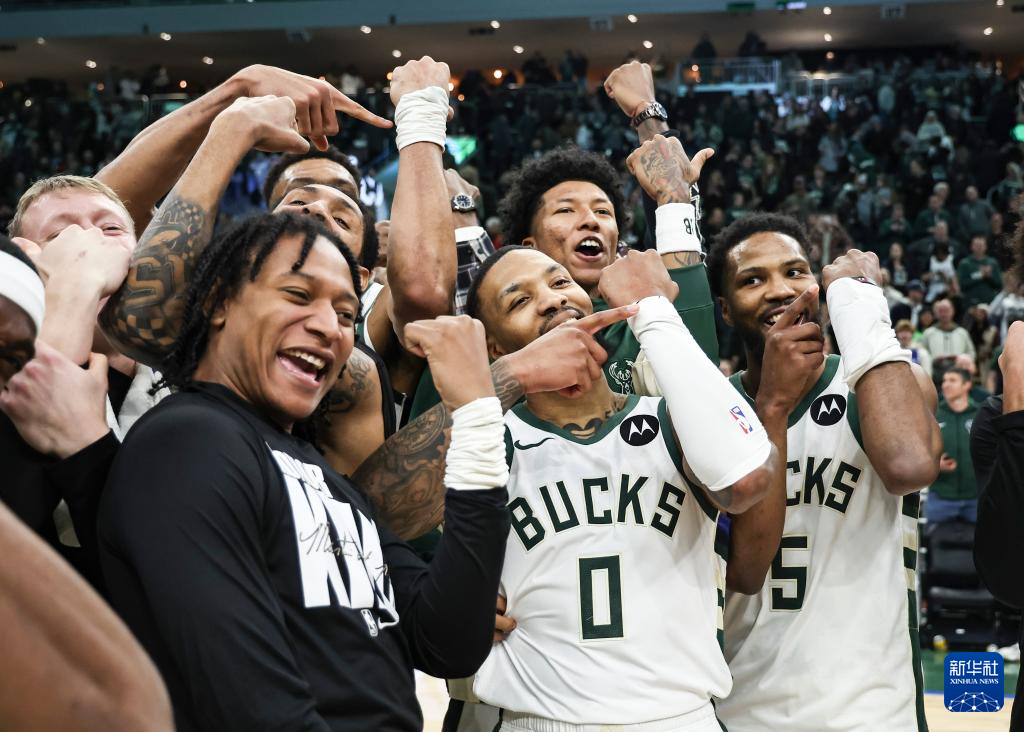 雄鹿主场击败国王,取得连胜 雄鹿主场击败国王,取得连胜