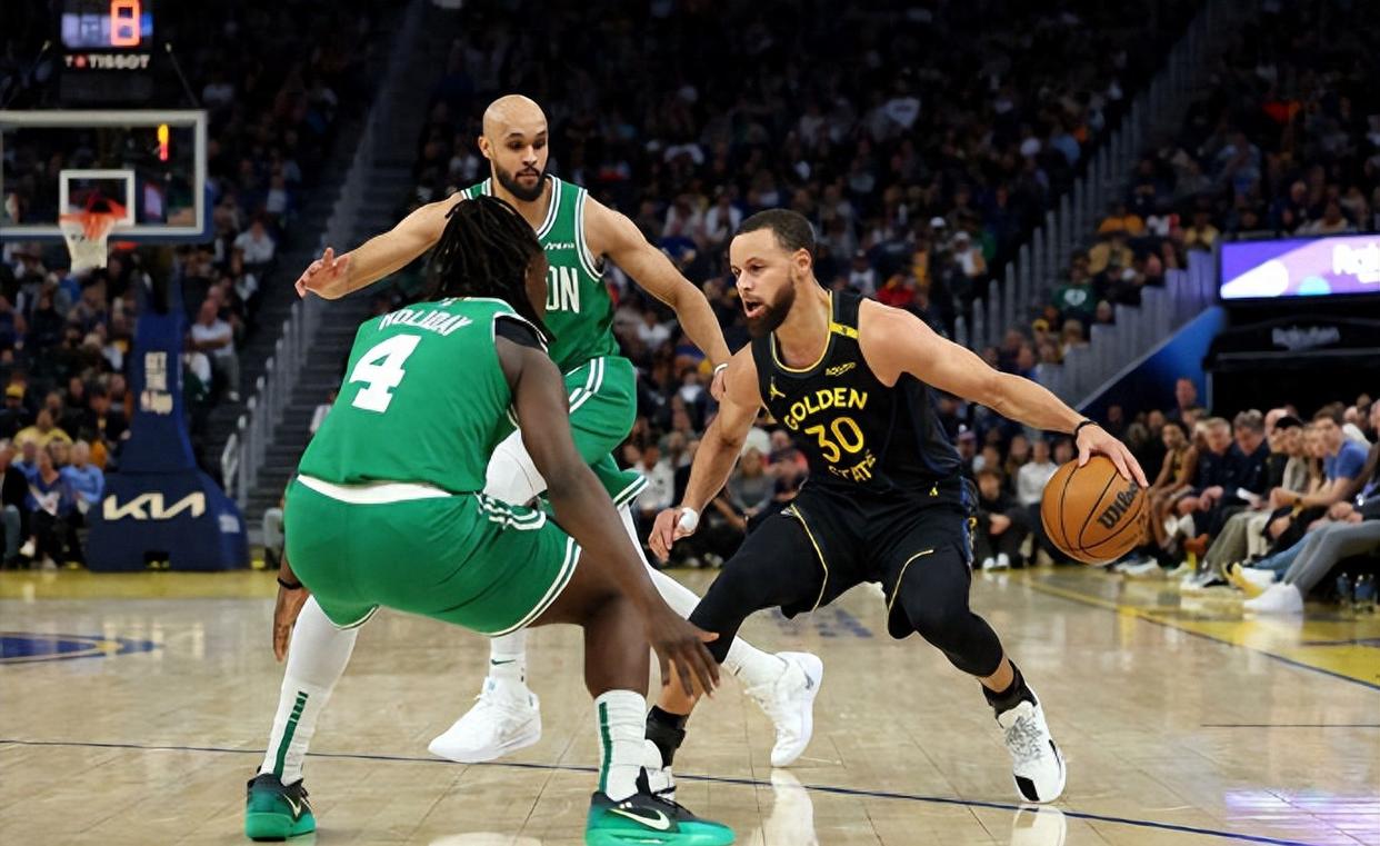 关于凯尔特人大胜尼克斯,塔图姆突破40分的信息 关于凯尔特人大胜尼克斯,塔图姆突破40分的信息