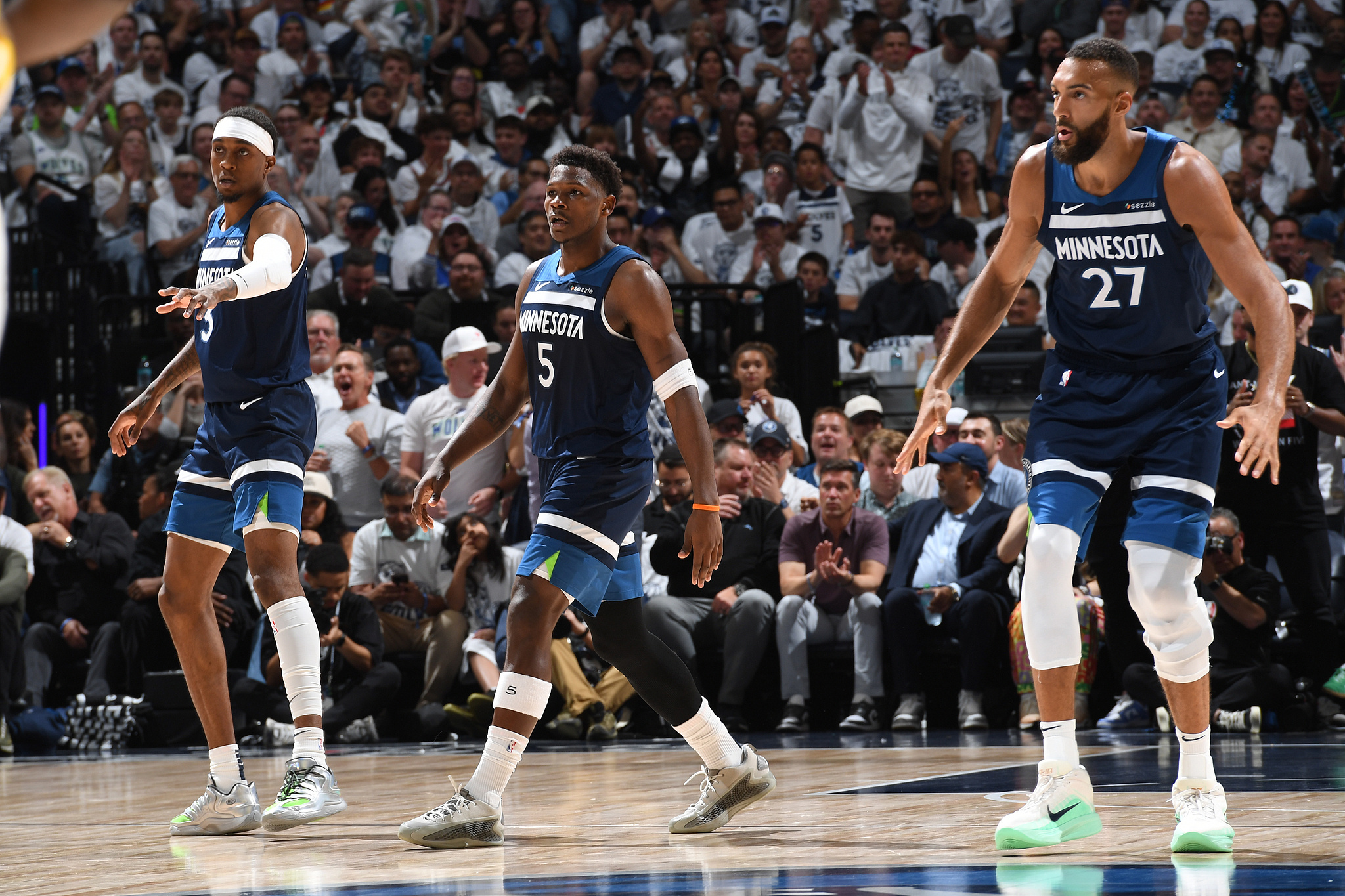 同乐城直播-勇士力克森林狼，结束连败